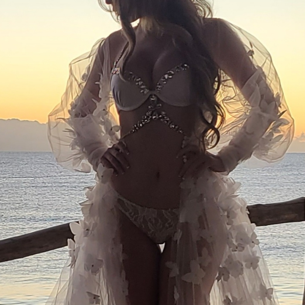 Inna Elsie Luxury wedding robe dress size S